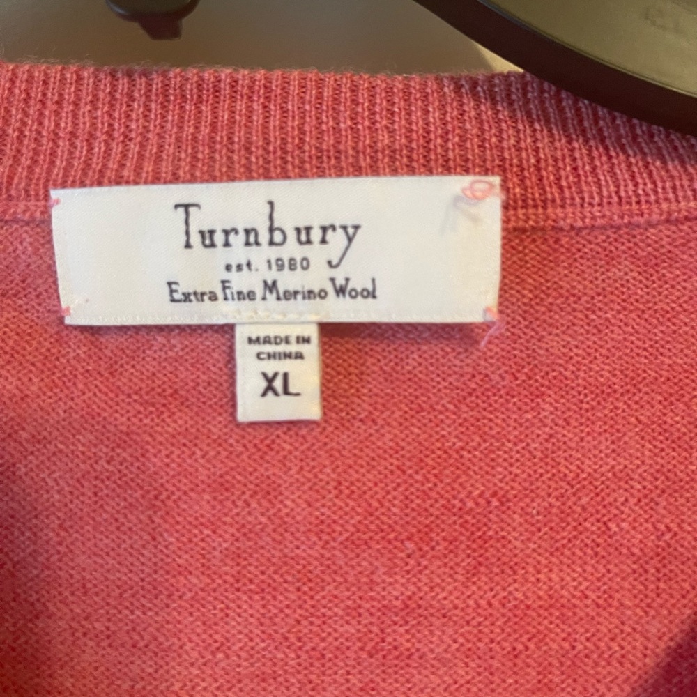 Turnbury Classic V-Neck Merino Wool Sweater in Rose by Lands' End - Picture 3 of 3